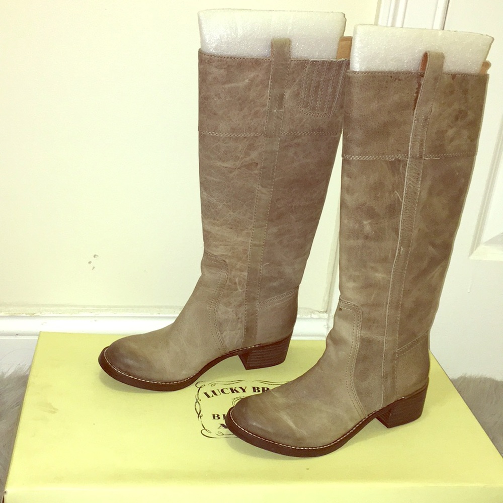 Lucky Brand Grey boots